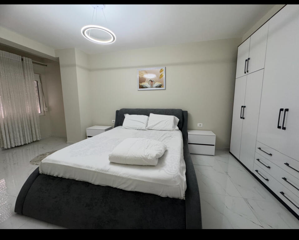 1+1 APARTMENT + PARKING SPACE FOR RENT NEAR THE PROSECUTOR'S OFFICE OF TIRANA!