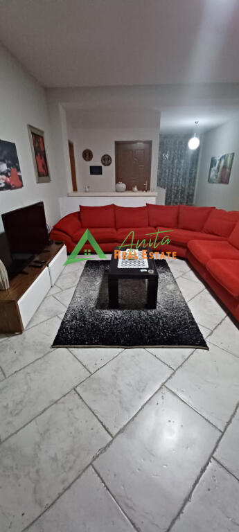 New Bazaar - The first floor of a private house is for rent
