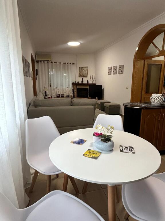 Apartment 2+1+2 for rent, Pazari i Ri
