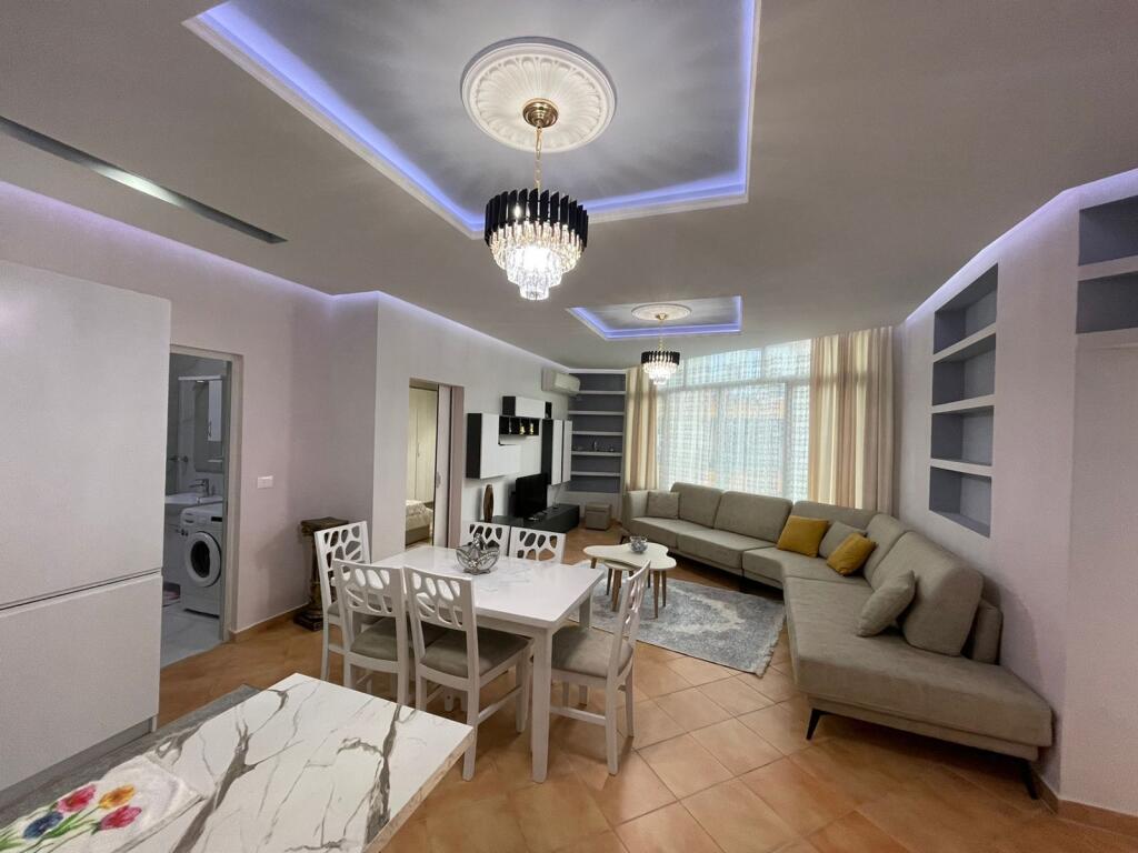 Jepet apartament 1+1 me qera tek Liqeni Thate, Radissoni
