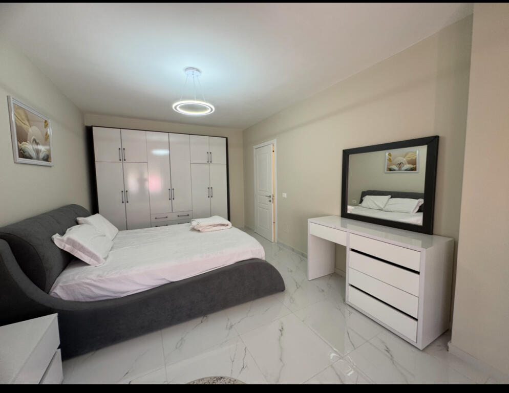 1+1 APARTMENT + PARKING SPACE FOR RENT NEAR THE PROSECUTOR'S OFFICE OF TIRANA!