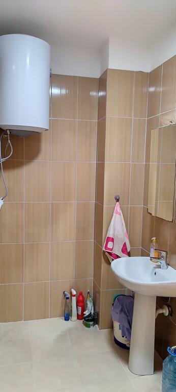 Apartment 2+1 for rent, at the end of 5 Maj street