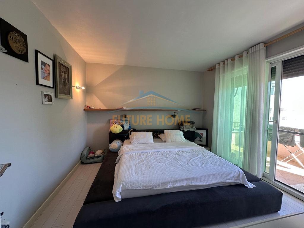 2+1 apartment with parking for rent on Elbasan Street