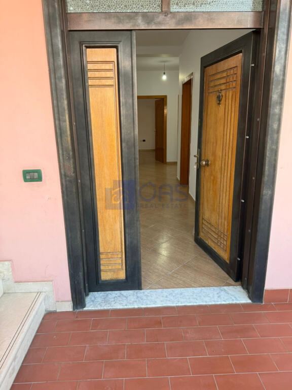 House for rent 3+1 at Siri Kodra, Tirana