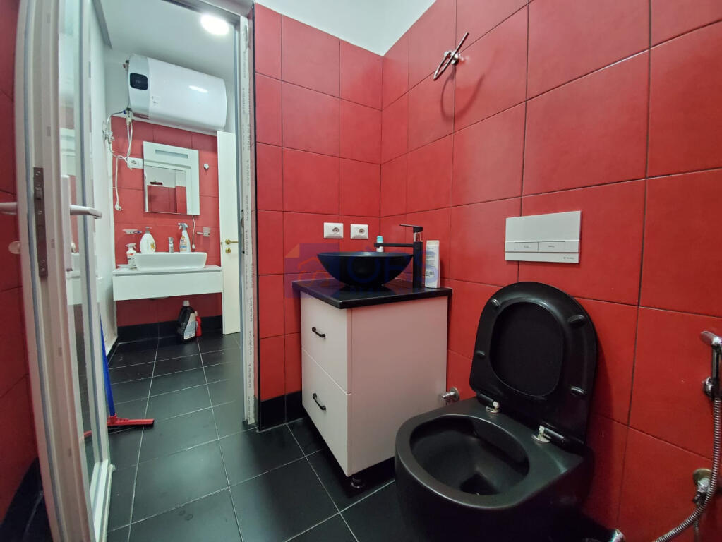 Apartment 2+1 for rent on Dibra Street.