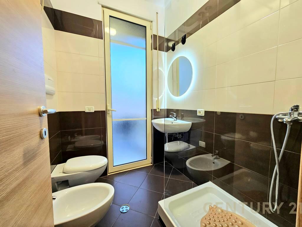 For rent 2+1+2, Peti Street