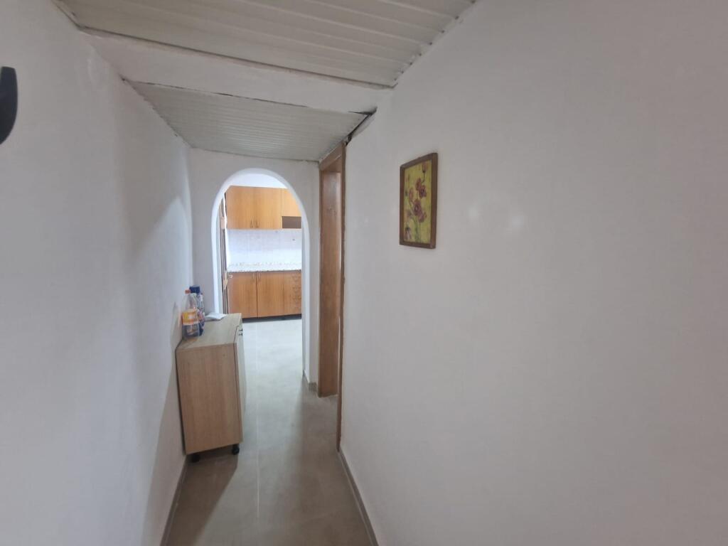 For rent 3+1 apartment, near the Mozaik in Tirana
