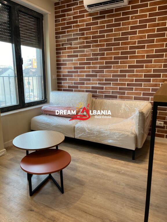 Affittasi appartamento 1+1 in via Karl Gega (ID 42111320)