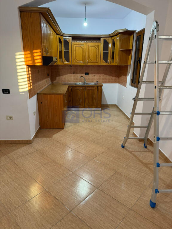 House for rent 3+1 at Siri Kodra, Tirana