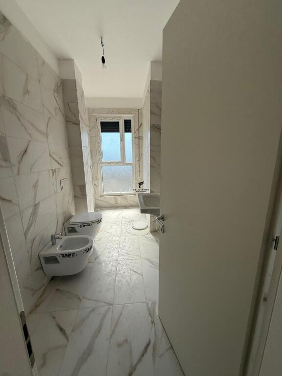 OFFICE FOR RENT 75 M2 DON BOSKO