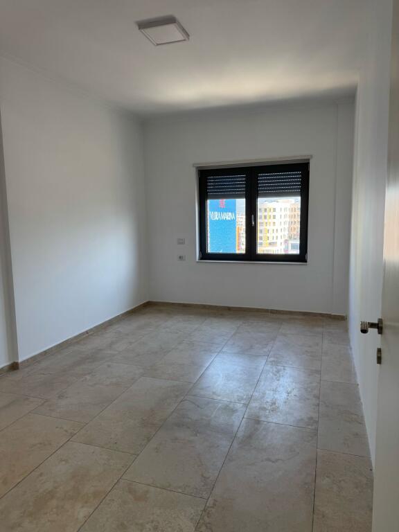 Office space for rent, Ring Center