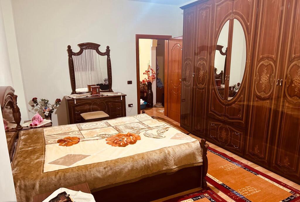 Apartment 2+1 for rent, Jordan Misja Street, near the train station.