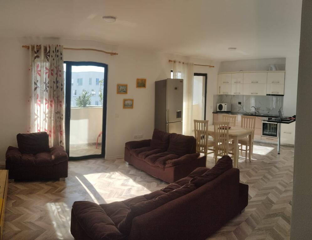 Apartment 2+1 for rent, at the end of 5 Maj street