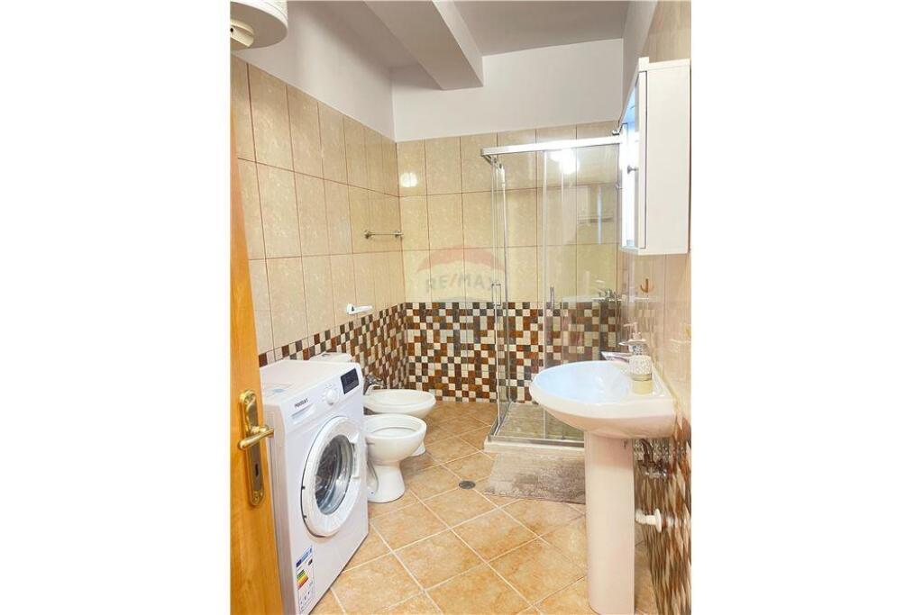 APARTAMENT 1+1 PËR QERA NË ASTIR