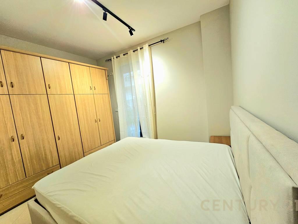 For rent 2+1+2, Peti Street