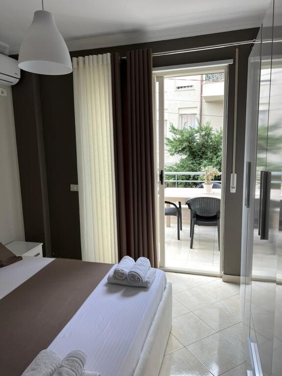 1+1 apartment for rent in Liqeni i Thate.