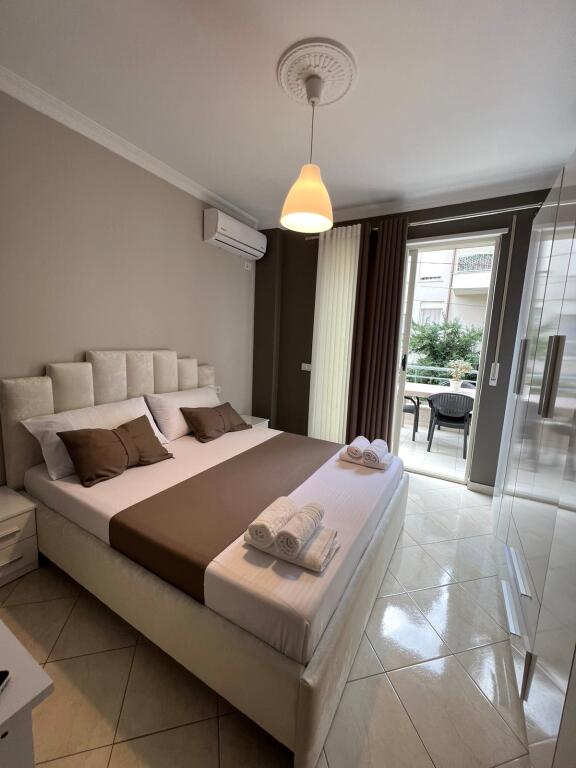 1+1 apartment for rent in Liqeni i Thate.