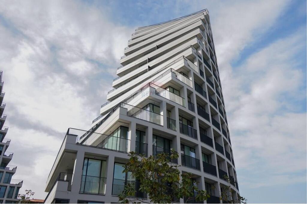FOR SALE APARTMENT LAKE VIEW RESIDENCE