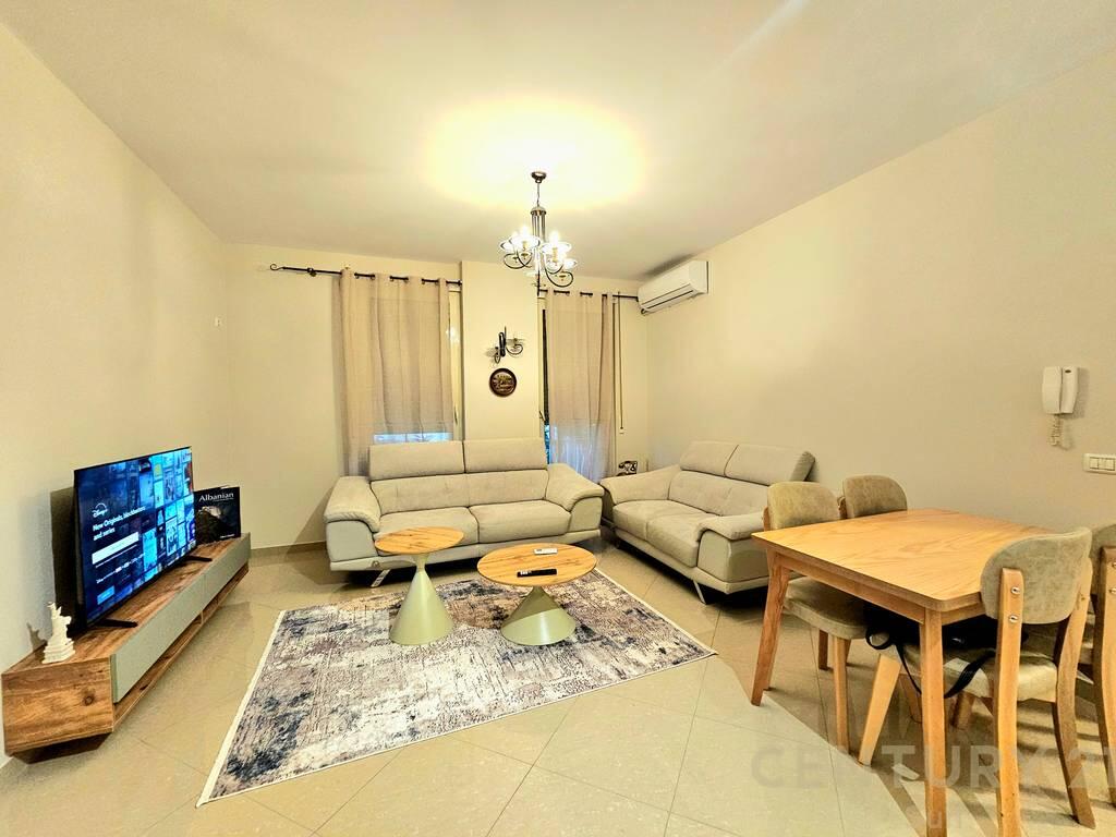 For rent 2+1+2, Peti Street
