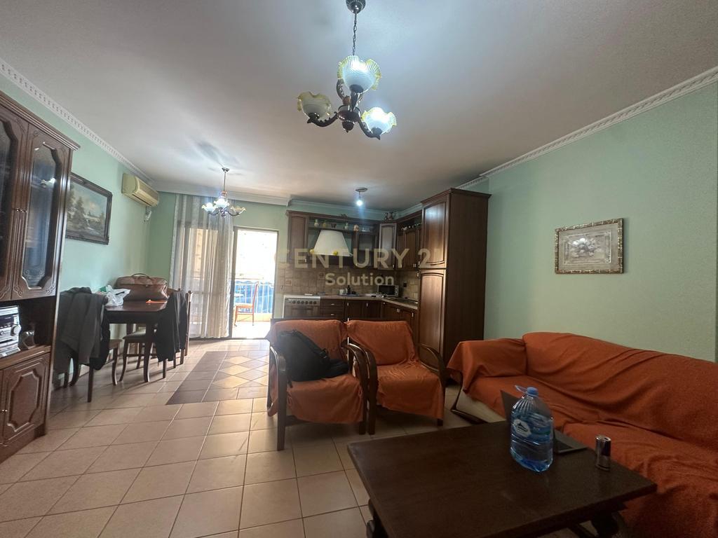 For sale Apartment 1+1 Dibra Street