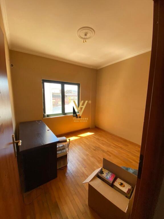 OFFICE 160M2 FOR RENT IN THE BLOCK