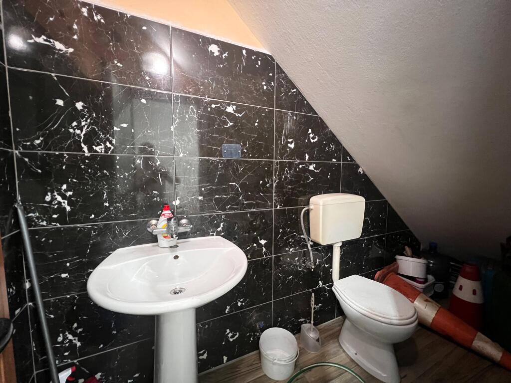 Business Space for Rent - Shkoza Circle, Tirana.