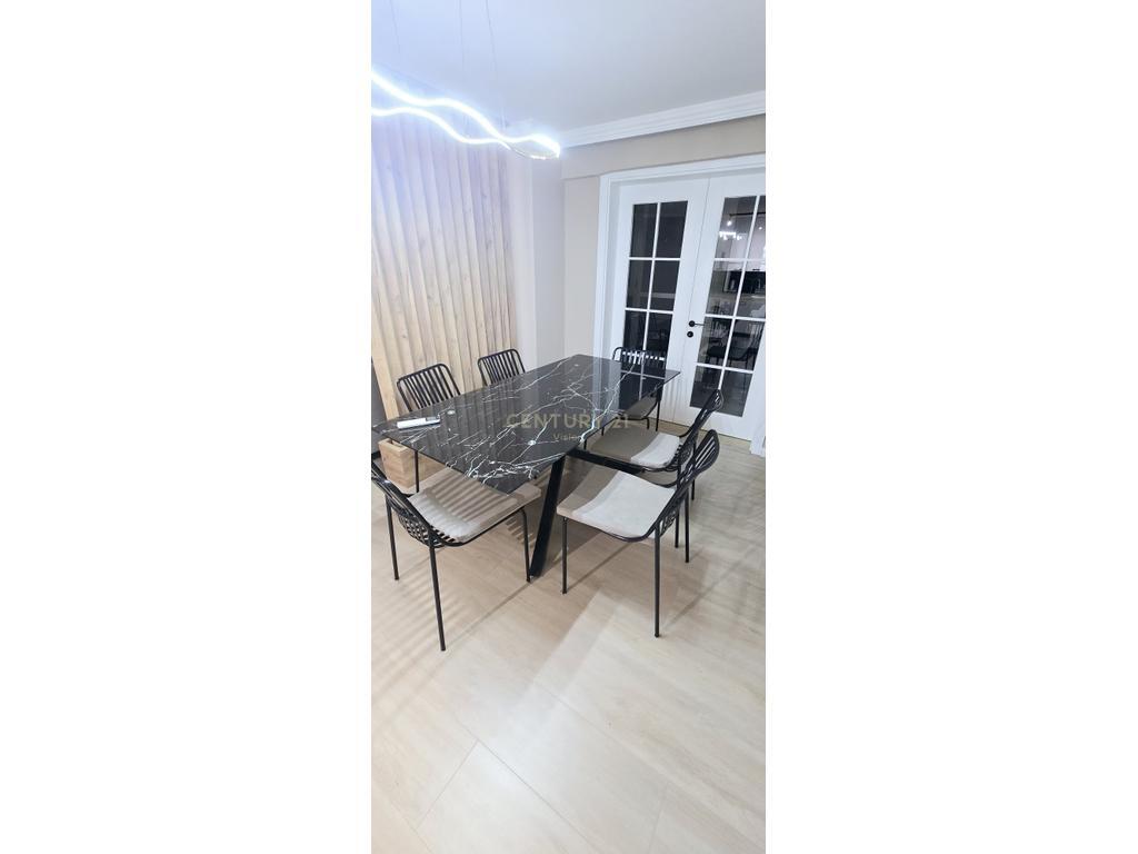 3+1+2 Apartment for Rent near the train station, Tirana -
