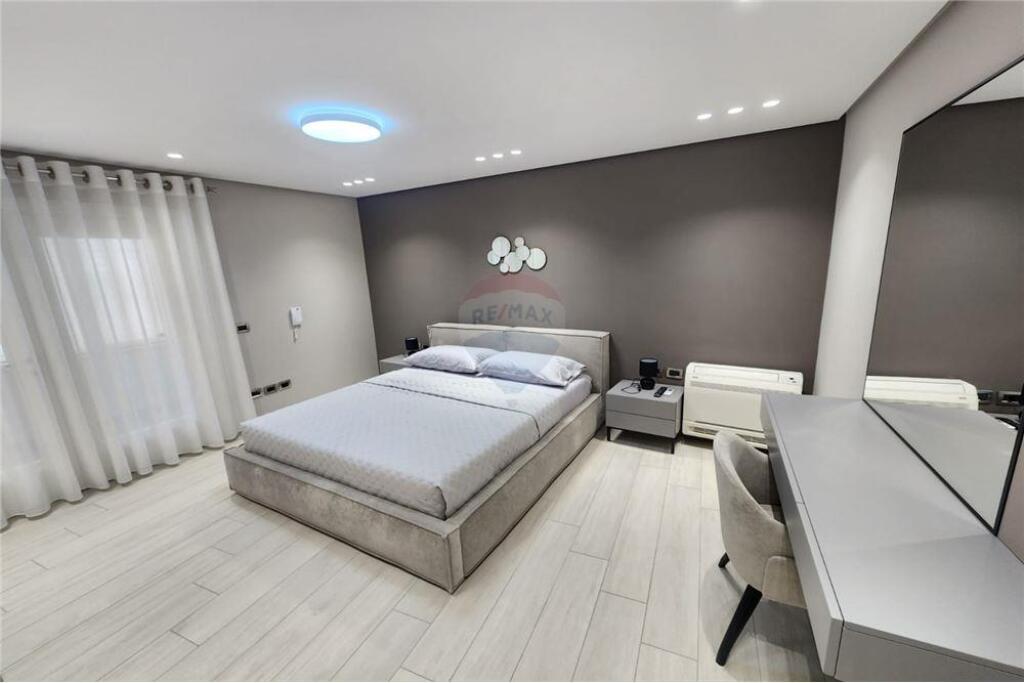 FOR RENT 2+1 APARTMENT IN THE CENTER