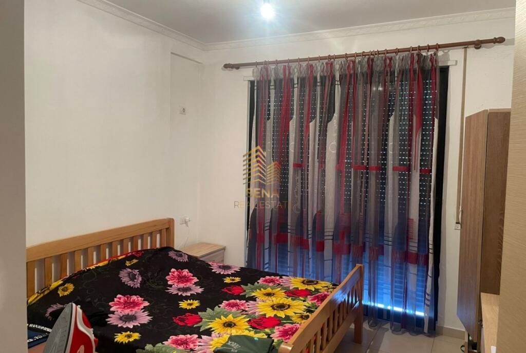 Qira, Apartament 1+1+blk, Astir, I diskutueshëm