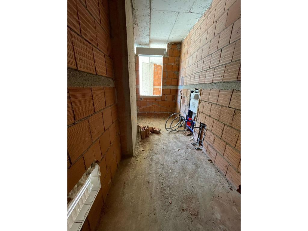 For sale, Apartment 2+1+2, Lake Side Residence, Liqeni i Thate.