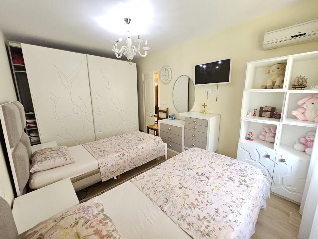 For sale apartment 2+1 +2 balconies near Mihal Grameno school