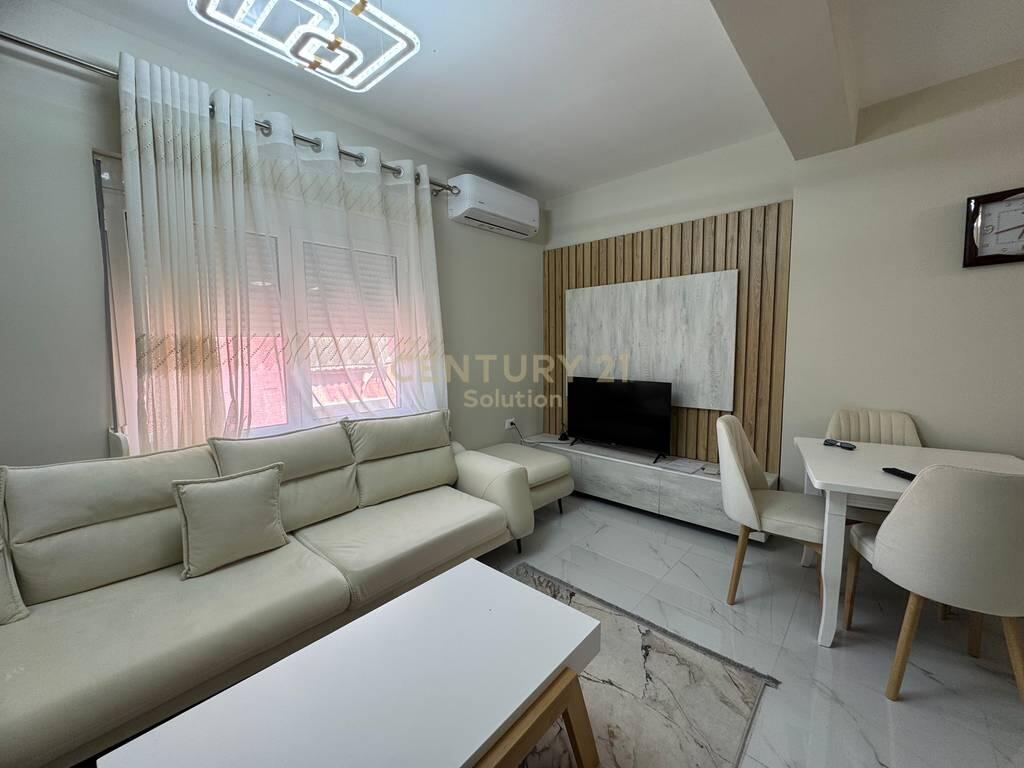 1+1 + PARKING SPACE FOR RENT NEAR THE PROSECUTOR'S OFFICE OF TIRANA!