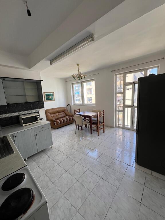 2+1, furnished, near Viva Market Don Bosko.