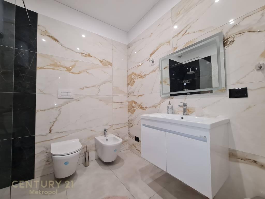 For sale 1+1 apartment + parking space in a private residence in Lunder, TEG