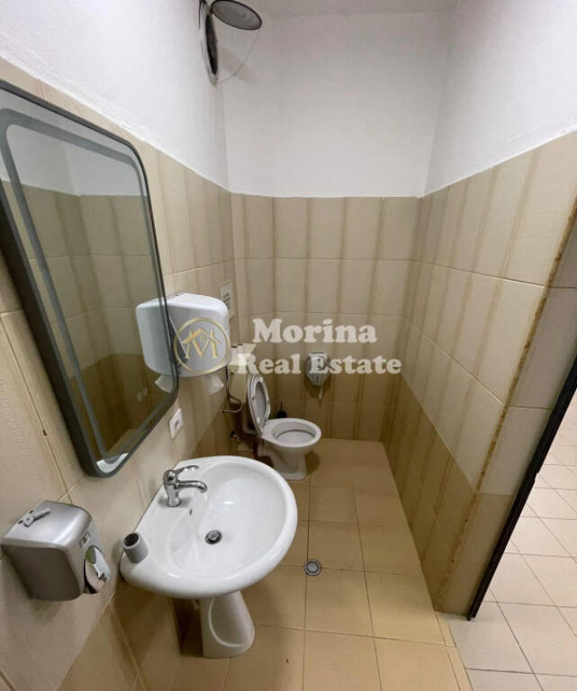 Pazari i Ri, Qera ambjenet biznesi,