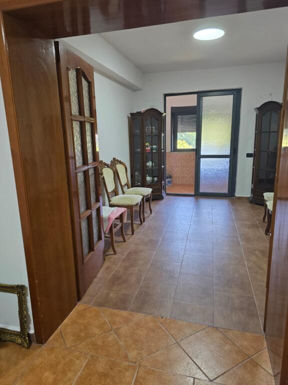 APARTAMENT ME QERA 1+1