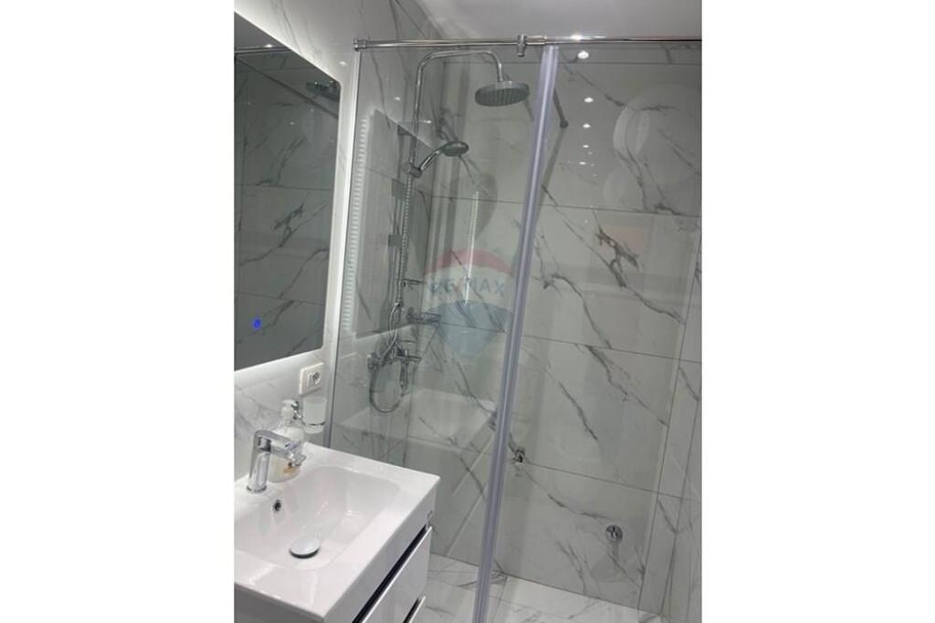 1+1 apartment for rent on Rruga e Kosovareve
