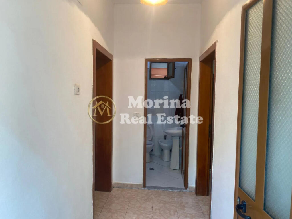 Qera, Hyrje Private 2+1, Bulevardi Ri.