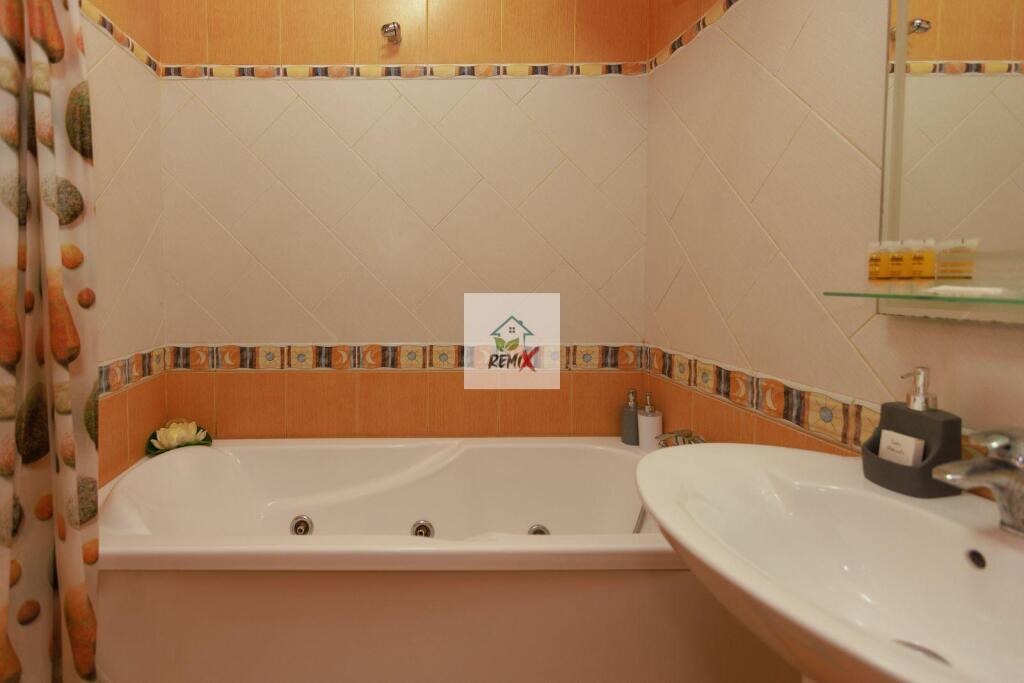 SHITET SUPER APARTAMENT 2+1+2 ME PAMJE DETI NE PLAZHIN GOLEMIT