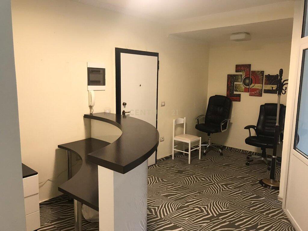Office in the center at 9-Katëshet!