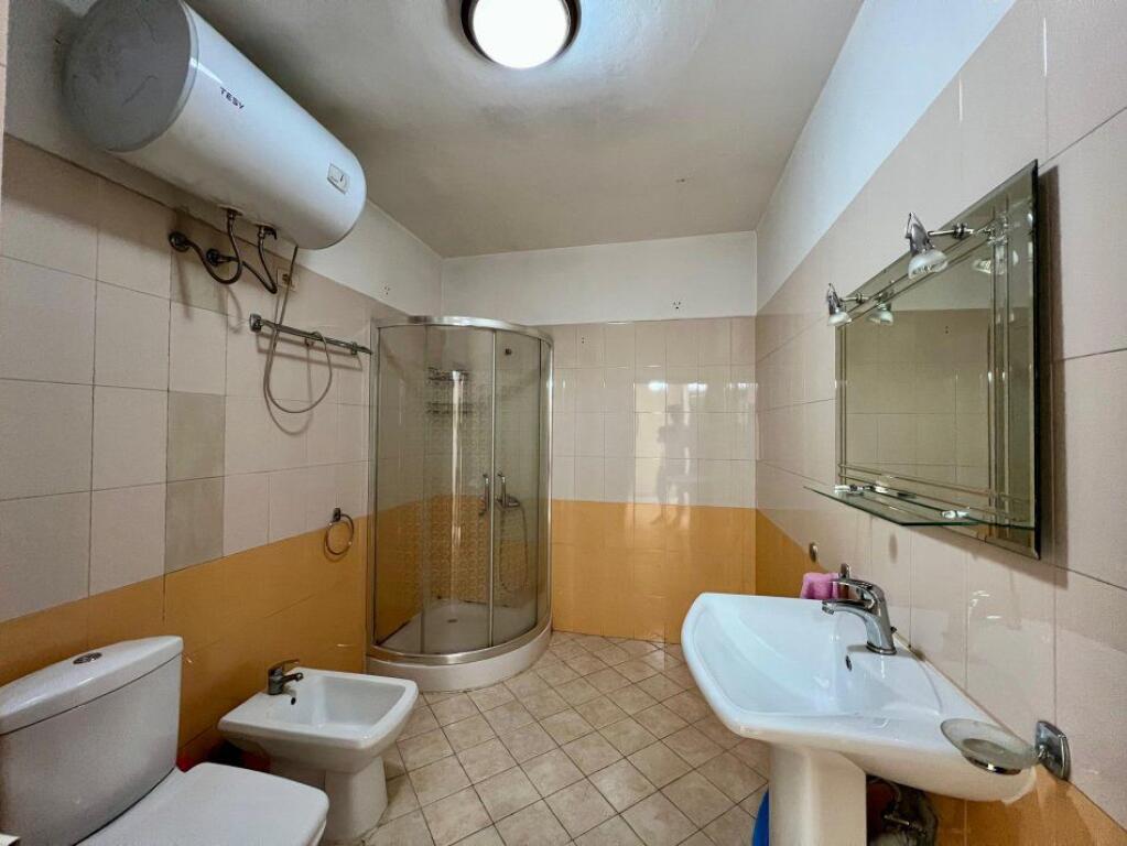 The apartment is for rent 2+1+parking spaces in Laprake