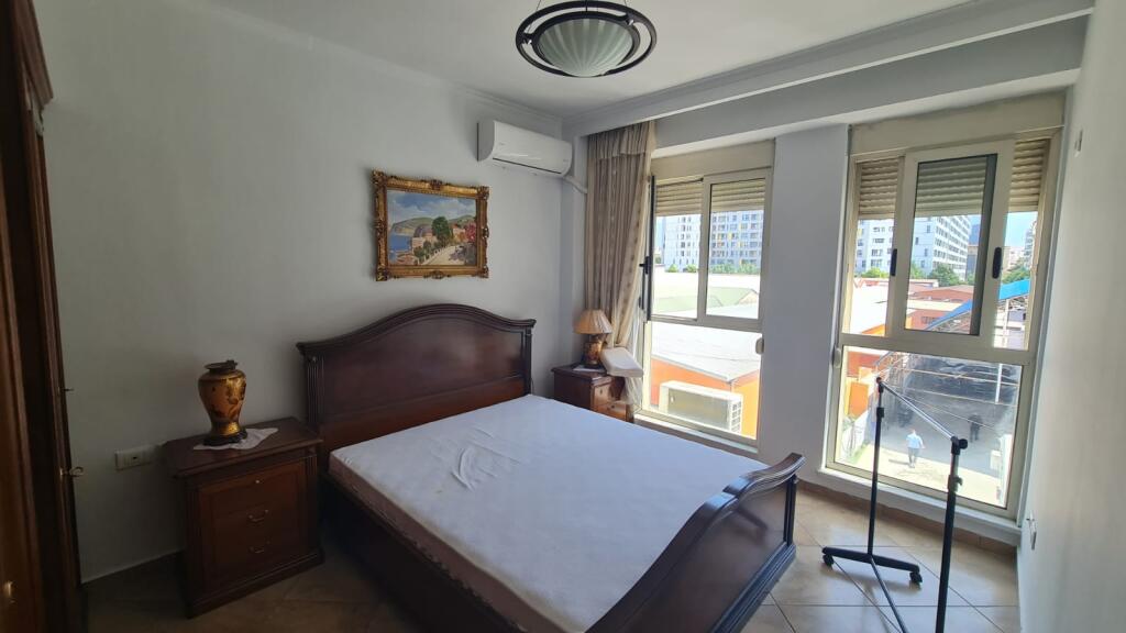 Apartament me qera Delijorgji