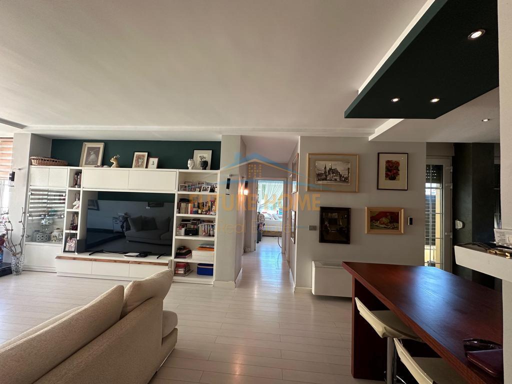 Rent, Apartment 2+1, December 21, Tirana.