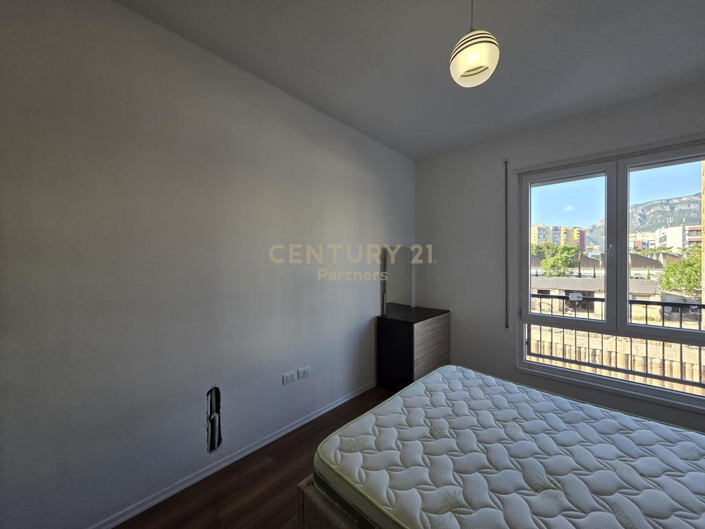 1+1 apartment for rent in Porcelan
