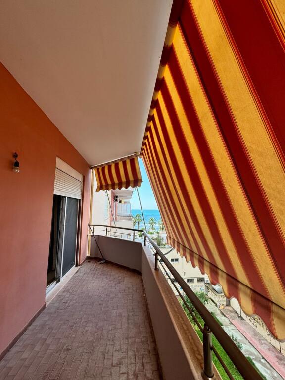1+1 apartment for sale near Lungomare, Vlore.