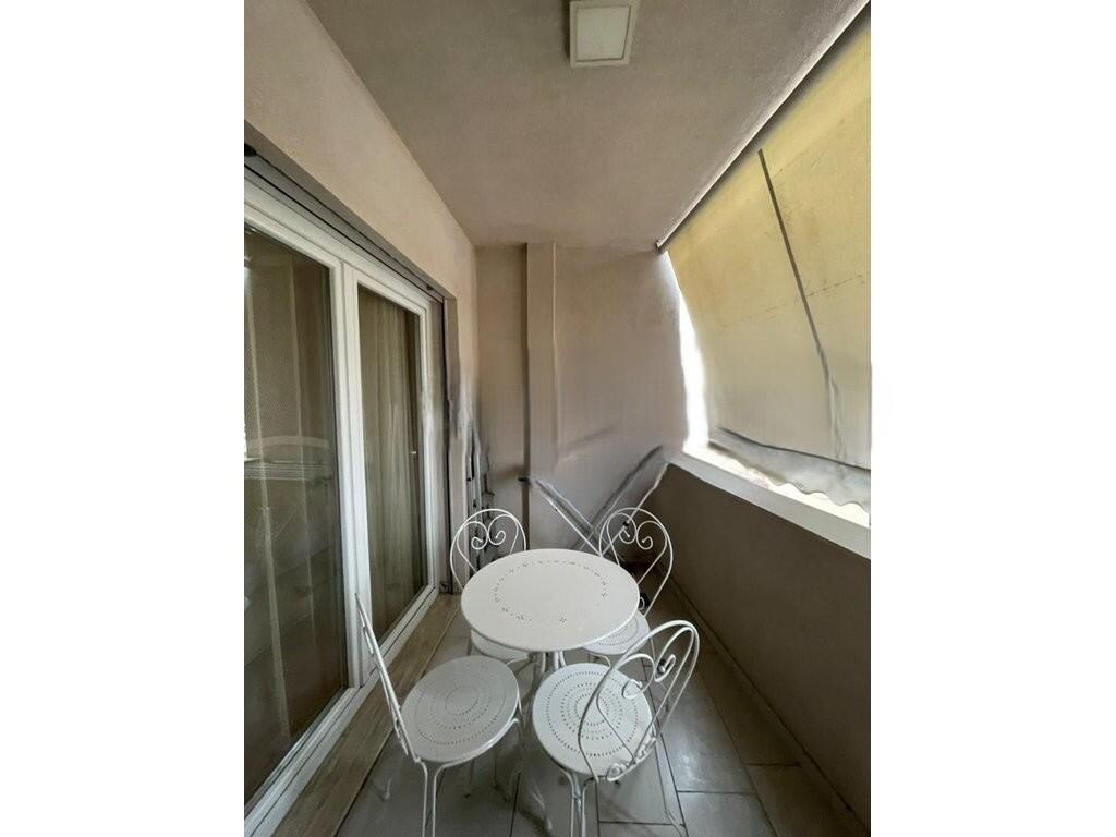 JAPIM ME QIRA APARTAMENT 1+1 RR. ALI DEMI,