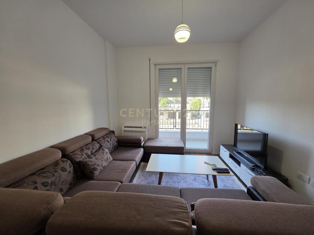 1+1 apartment for rent in Porcelan