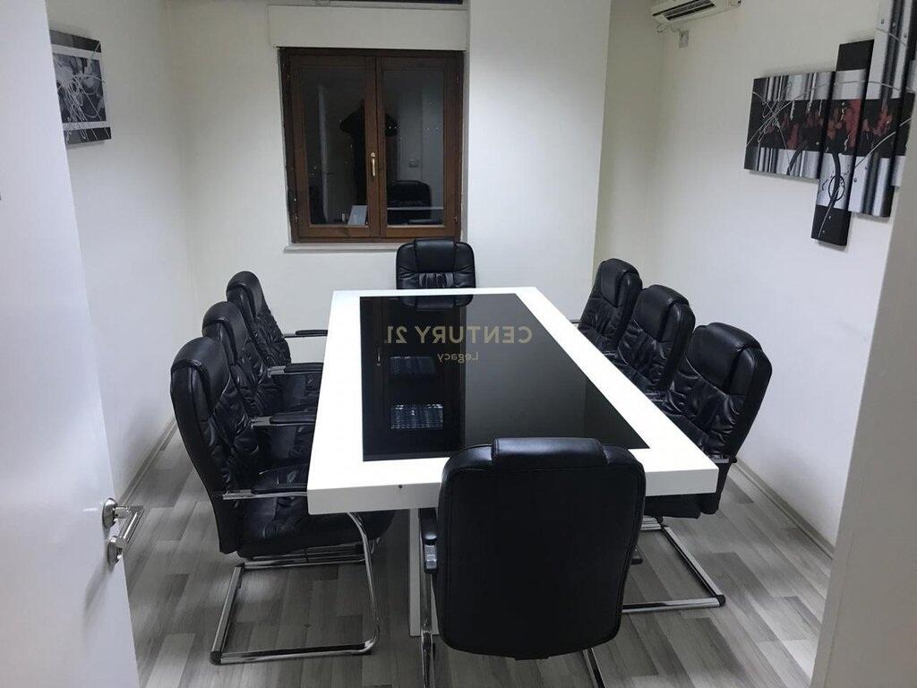 Office in the center at 9-Katëshet!