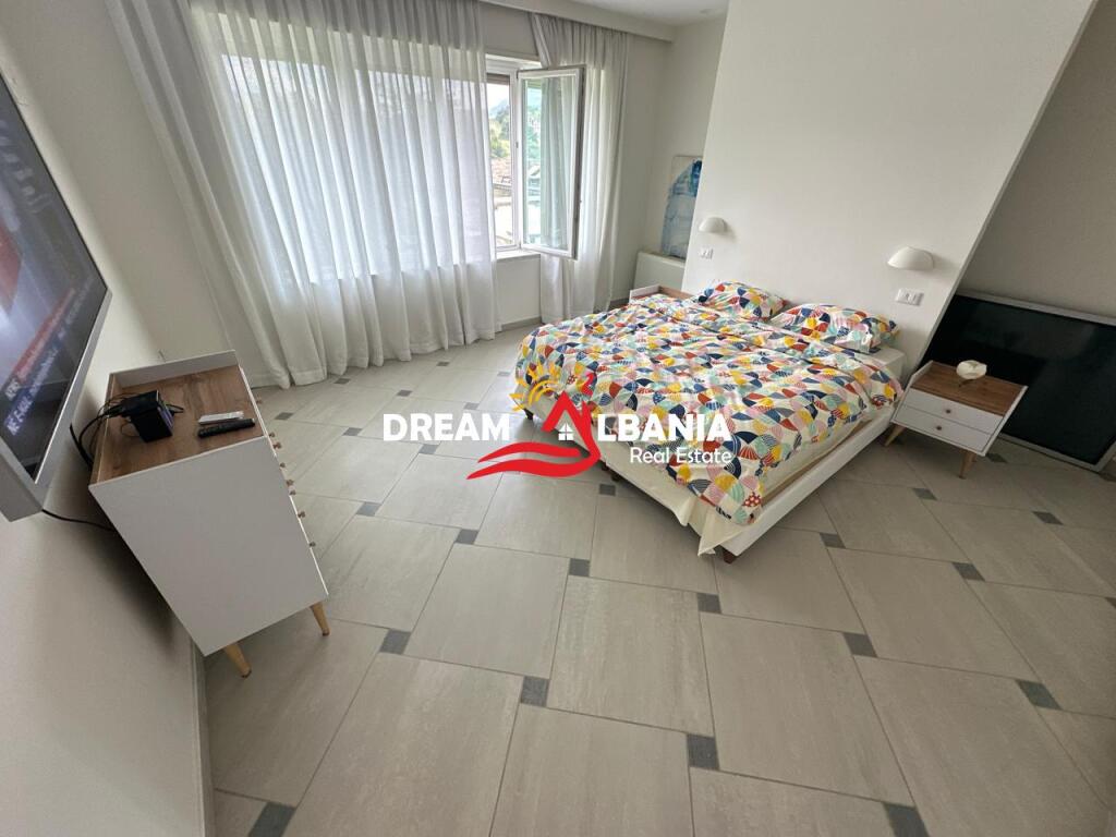 Villa a due piani in affitto nella zona di TEG, a Mjull Bathore a Tirana (ID 4251206)