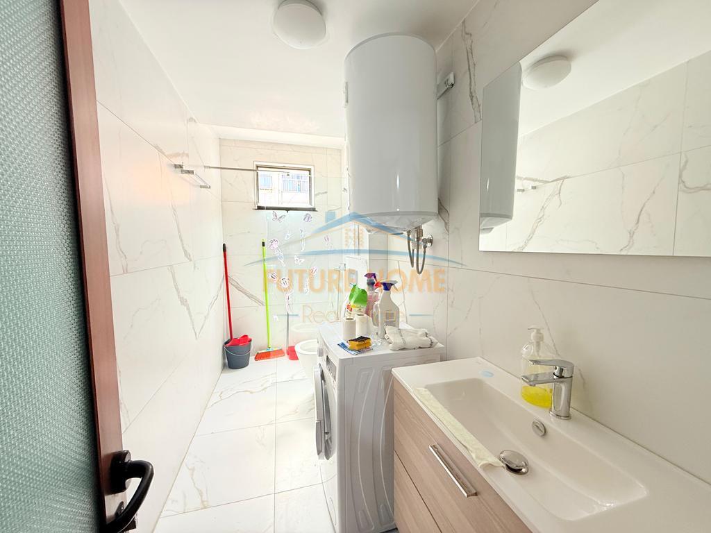 In vendita, Appartamento 2+1, Brryli, Tirana.